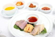 문 대통령, 삼합으로 한국노총과 오찬회동