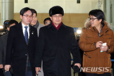 방남 마치고 출경하는 북측 선발대