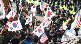 갈등 지속되는 묵호항  