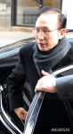 출근하는 이명박 전 대통령