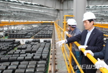 INI STEEL(주)포항2공장 | 포스코 철강생산라인 둘러보는 이강덕 포항시장