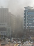 [3보]화정 덕양구청 앞 복합상가건물서 불…1명 숨져 