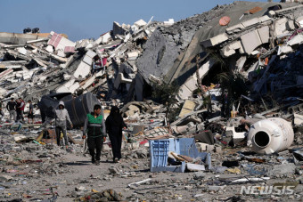 이스라엘, 가자지구에 폭격 · 로켓포탄 10만발 공격 [뉴시스Pic]
