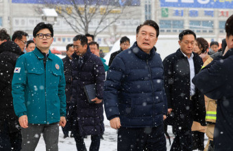 윤 대통령, 한동훈 비대위원장과 함께 서천 화재 피해 점검
