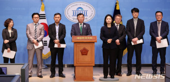 연금개혁 공론화위원회 시민대표단 설문조사 발표하는 김상균 위원장
