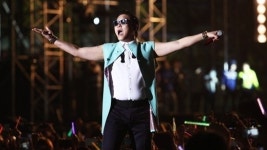 64 11 2 2 2, 싸이 트위터에 남기.. 무슨의미?