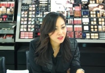 [뷰tea타임]한국에 1명뿐인 메이크업 아티스트?