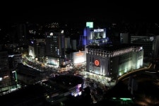 동대문 패션타운, 이제 해외 바이어도 찾는다