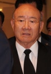 전두환 前 대통령 '재산확보' 압수수색‥자택·시공사 압류