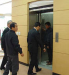 울릉도서 엘리베이터 타봤어？…신축 군보건의료원에 첫 설치