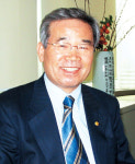 “한국교회·사회 바로 세울 것”…홍희천 장로