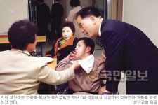 인천 성산교회 창립 11년만에 새 성전 입당, 가정 교회로 시작 성도 1000명 급성장
