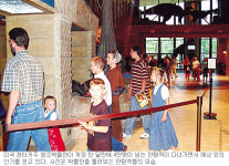 미 켄터키주 창조박물관 ‘인기’ 개장 한달 4만명 관람