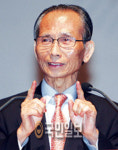 “민주화 목회자 돕다 주 영접”…  한승헌 전감사원장 연세대서 신앙 간증