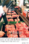 광우병·AI 공포감 확산… 돼지고기 ‘불티’
