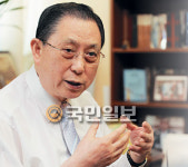 칼뱅 탄생 500주년 기념사업회 대표회장 이종윤 목사