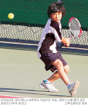 청각장애 11세 신동 세계를 놀래키다… 국제 테니스대회서 3위 기염 이덕희 군