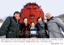 순종하는 삶 그분 닮았네… 온가족 4명이 기독 조각가인 정관모 명예교수 가정