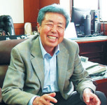 부산 강서구 대저농협 최계조 조합장… 짭짤이 토마토 개발 농민들과 ‘윈-윈’