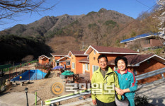 청학동 계곡 아래 편안한 쉼터 풀잎 하우스