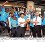 “기도하는 감독님이 예수님 만나게 해줬어요” 임흥세 남아공 유소년축구대표팀 감독의 축구 선교
