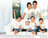 ‘多産 맘’ 개그우먼 김지선씨의 어린이날 “내 인생 터닝포인트는  결혼보다 출산”