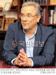 마크 비치 WCC 커뮤니케이션 국장 인터뷰 “전세계 교회 하나님 높이기 위해 하나 돼야”