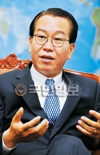 [주요국 대사에 듣는다] ③ 권영세 주중 대사