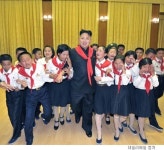 ‘장군님은 초대소로, 아이들은 농장밭으로’ … 北, 김정은 비꼬는 노래 유행