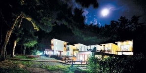 “그림 속 별장 같은 산포리펜션서 ‘3욕휴가’ 즐겨요”