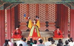 “우리 소리 어렵지 않아요” 국악 대중속으로…