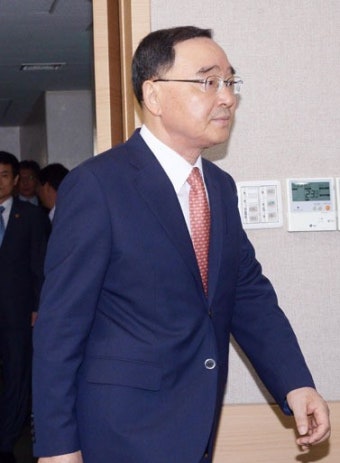 정 총리, 박영선 불쑥 찾았다가… 머쓱하게 돌아가