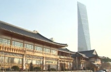 송도 한옥마을은 속빈 강정… ‘전통문화’ 실종되고 호텔·식당만 들어서