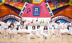 [영상] ‘입이 쩍~’ 유치원 재롱잔치 수준급 칼군무