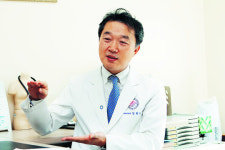 당뇨 관리엔 ‘3박자 균형’ 꼭 지키세요… 한림대성심병원 김철식 교수