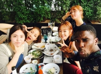 ‘의리녀’ 강소라 영화 ‘써니’ 출연배우들과 돈독한 우정