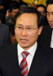 “민족앞에 당당할수 없는 친일후손” 홍영표, 공개 사과