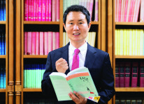 나쁜 감정 말끔히 치유하는 하나님 처방전… 신촌장로교회 조동천 목사 ‘상처 딛고 서다’ 출간