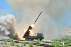 [긴급]軍 “2차 오후 4시12분에 76.2㎜ 직사화기 도발 추정”