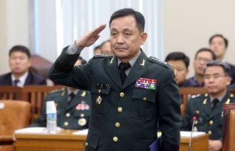 “북한군 기습도발 가능성 매우 높다” 이순진 합참의장, 취임 후 첫 연평도 순시