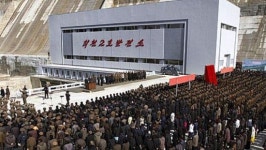 “발전소에서 3년 동안 전력 제로?”  北 강성대국 상징 희천발전소 전력생산 없어