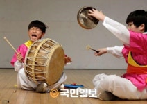[포토]영재들의 신명나는 사물놀이