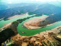 옛 이야기 지즐대는 실개천 꿈엔들 잊힐리야… 사계절 내내 고향 내음 가득 ‘향수’의 고장 충북 옥천