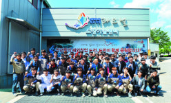 [대구·경북 손잡고 미래로] 해외로 눈 돌려라… 항공·보험료·정착비 지원