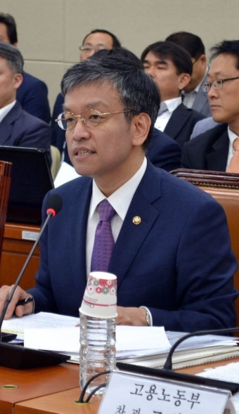 ‘저출산·고령화 대책회의’ 답변하는 최상목 차관