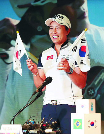 올림픽 한국 여자골프팀 감독 맡은 박세리  “리우서 금·은·동메달, 싹쓸이하고 싶다”