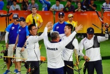 우린 신궁이다!