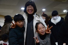 교회 향한 농로 따라 차량 수백 m씩 꼬리 무는 이유