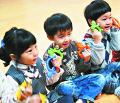[엄마의 건강스크랩] 복지시설  아동학대 감시·처벌 강화… 내부 신고자 보호 확대