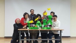 평균 나이 66.8세 인형극단, 서울로 7017 정기공연 준비 한창